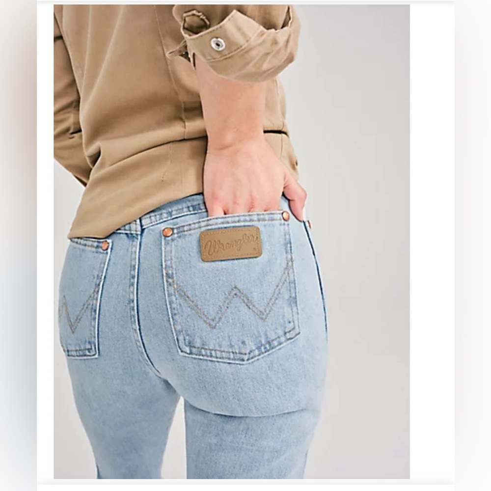 Wrangler Women’s Cowboy Cut Jeans
